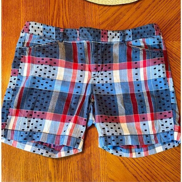 Tommy Hilfiger Shorts - Picture 6 of 6